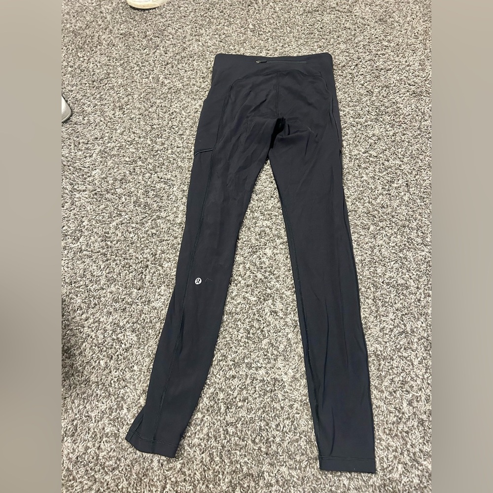 Lululemon high rise yoga pants size 4